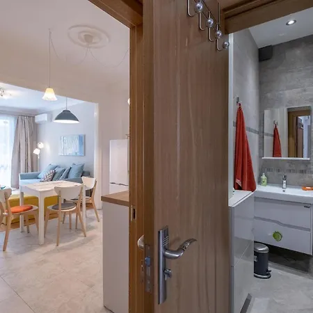 Two Bedroom Near To Doctors Garden * Sofia